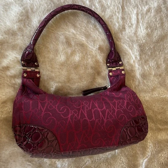 NY&C Burgundy Purse - Picture 3 of 10